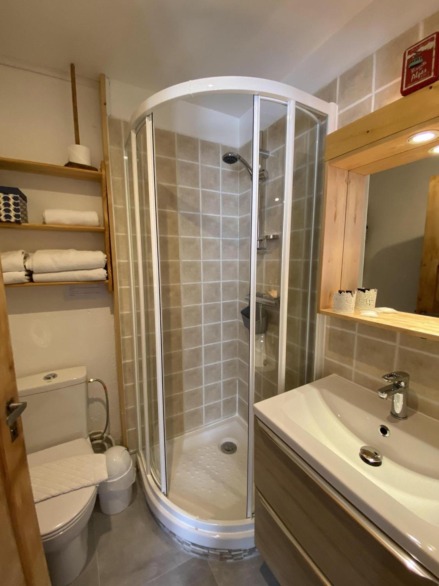 Auberge De La Foret Auris Room photo